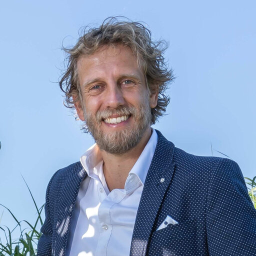 Dr. Gert Kootstra